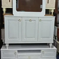 کد ۷۷۰۰ میزتلویزیون کنسول با آینه ست هم دیگه 7700|بوفه، ویترین، کنسول|قم, قلعه کامکار|دیوار