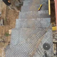 پله دکراتیو فلزی|خدمات پیشه و مهارت|لاهیجان, انقلاب|دیوار