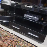 میز تلویزیونی