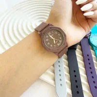 ساعت دخترانه پتک جینوا|ساعت|صحنه, |دیوار