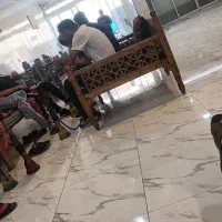 نیازمنده نیرو کار در صفره خانه