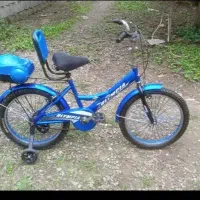 دوچرخه سایز بیست رنگ آبی حد نو