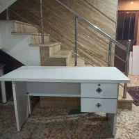 میز تحریر درحد نو