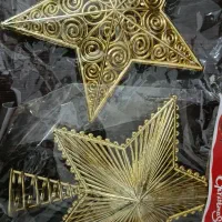 تزیینات درخت کریسمس