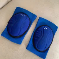 زانو بند والیبال