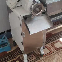 چرخ گوشت صنعتی وکباب پز صنعتی|کافیشاپ و رستوران|زابل, |دیوار