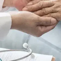 پرستار خانم   برای سالمند