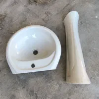 روشویی با پایه