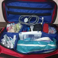 خدمات (تزریقات و پانسمان وسرم ) پرستاری در منزل