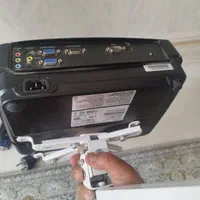 ویدیو پروژکتور به همراه پایه و پرده نمایش|تلویزیون و پروژکتور|تهران, عبدل‌آباد|دیوار