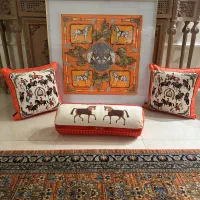 تابلو به همراه کوسن ست