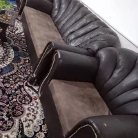 مبل قهوه ای