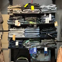 قفسه و پاچال و کمد ویترین درحد نو|فروشگاه و مغازه|مشهد, طلاب|دیوار