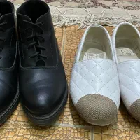 دو جفت کفش در حد نو با قیمت مناسب