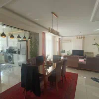 68-متر-دو-خواب-پارکینگ-و-انباری