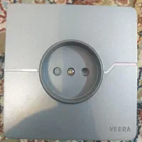 پریز برق و تلفن