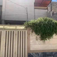 طبقه بالا خیابون ارم