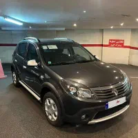 رنوساندرو استپ وی اتومایک مدل۱۳۹۷ درحد صفر کیلومتر