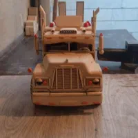 ماشین چوبی|اسباب‌‌بازی|شازند, |دیوار