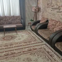 تعدادی وسایل چوبی منزل به فروش میرسد
