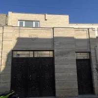 3-طبقه-منزل-اعیانی-بسیار-خوش-نقشه-با-قیمت-عالی