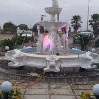 حوض شکوه قزوین آبنما مجسمه