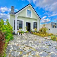 ویلا-نما-انگلیسی-مبله-زیر-قیمت-شمال