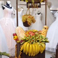 استند های چوبی یلدا