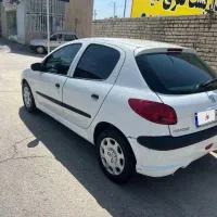 پژو 206 بی رنگ