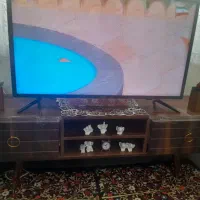 میز تلویزیون در حد نو