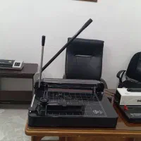 صحافی فنری کتاب و پرس یا لمینت جلد کتابهای درسی
