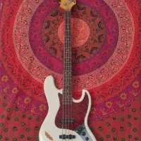 گیتار جز بیس Legend|گیتار، بیس، امپلیفایر|اصفهان, جلفا|دیوار