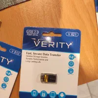 چند عدد فلش و رم با گارانتی مادام زیر فی بازار|قطعات و لوازم جانبی رایانه|کرج, جهانشهر|دیوار