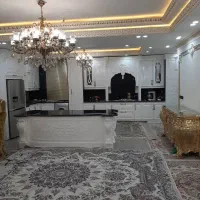 ۱۶۷ متر به قیمت کاسبی  سه خواب خوشگل