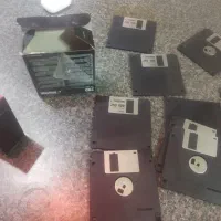 فلاپی|پیانو، کیبورد، آکاردئون|همدان, |دیوار