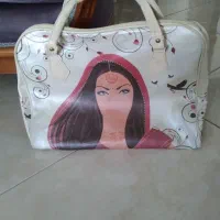 ساک دستی در حد نو و کوله پشتی مدرسه هر کدام ۱۰۰