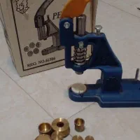 دکمه زن نو به همرا ۳ سایز متفاوت قالب