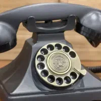 خط تلفن ثابت