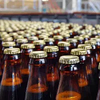 استخدام آقاباجای خواب وغذا /شرکت آبمیوه