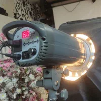 دکور آتلیه با قفسه و فلاش عکاسی و بریل برقی|دوربین عکاسی و فیلمبرداری|تهران, یافت آباد جنوبی|دیوار