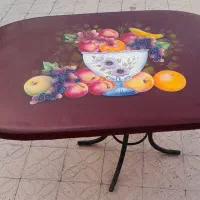 فروش میز نهارخوری و  چهار صندلی