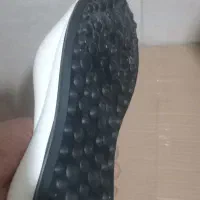 زیره کتونی|کیف، کفش، کمربند|رباط‌کریم, رباط‌کریم|دیوار