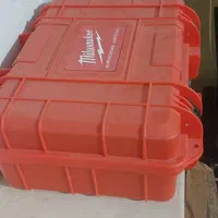 کاشی کاری وخورده کاری سرامیک بین کابینت کلی و جزعی