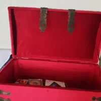 شاه‌نشین باصندوق قدیمی|پشتی|همدان, |دیوار