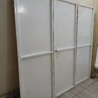 درب سه لنگه حیاط