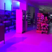 استخدام همکار