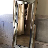 اینه قدی بسیار شیک  / نو‌ سالم/آینه دیزاین