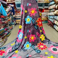فروش پتو عمده|رختخواب، بالش، پتو|آمل, |دیوار