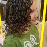 شنیون مو ومیکاپ.بابهترین کیفیت وتخفیف شنیونفقط ۲۹۹