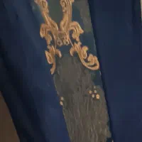 صندلی کنار مبلی